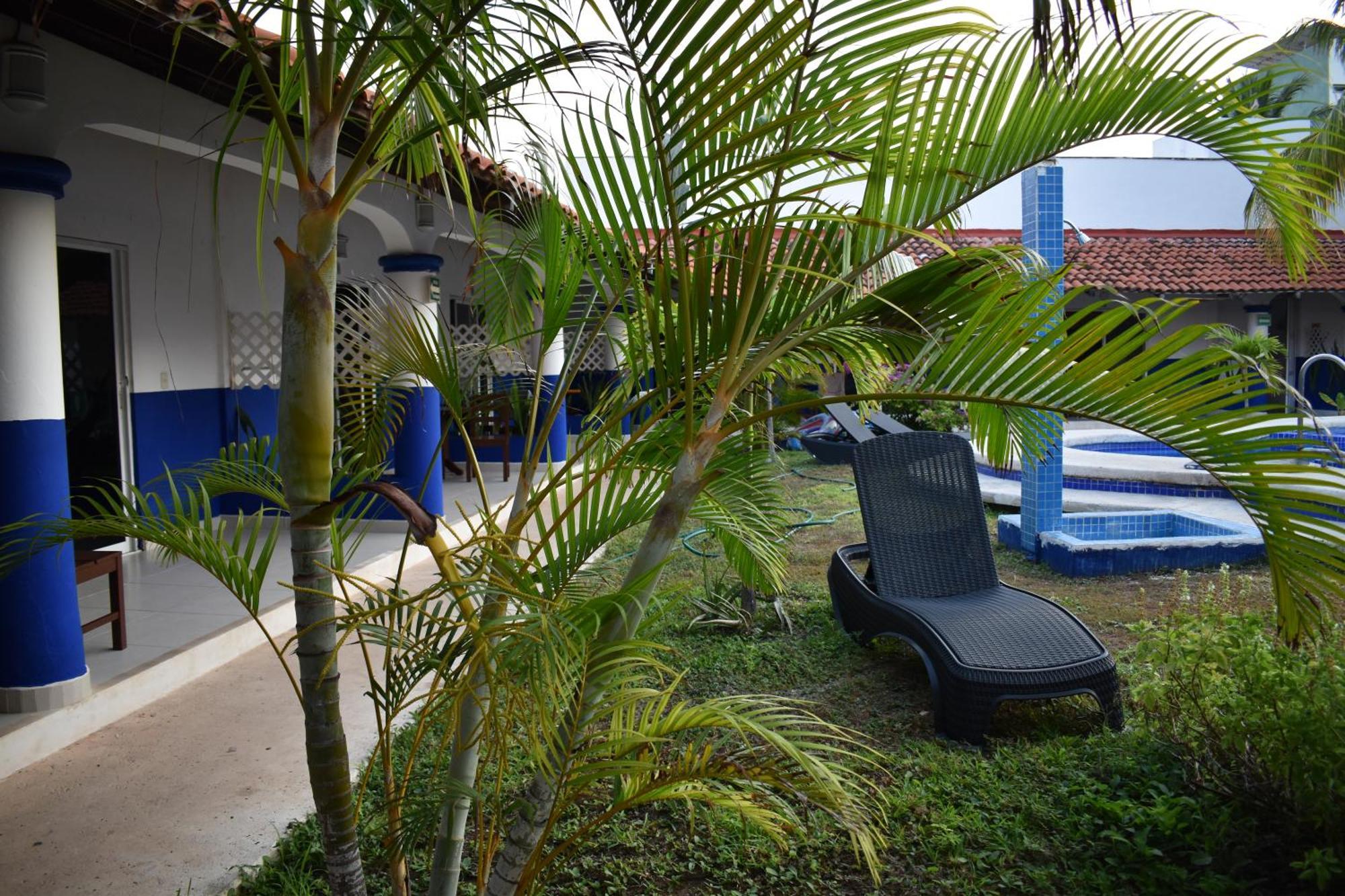 Hotel Plaza Almendros Isla Mujeres Exterior foto