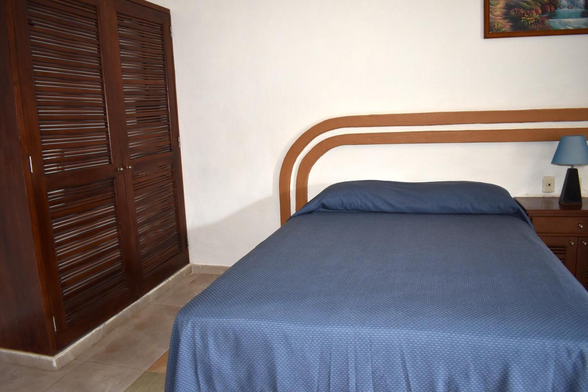 Hotel Plaza Almendros Isla Mujeres Exterior foto